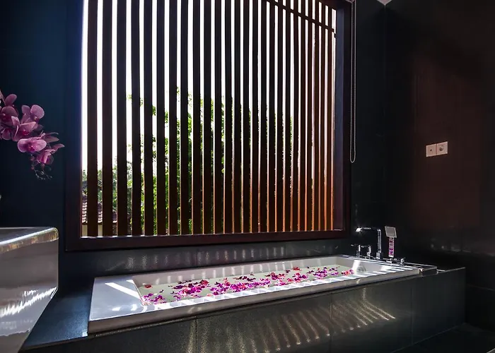 Elmina Bali Villa *