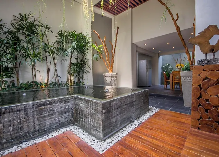 Elmina Bali *